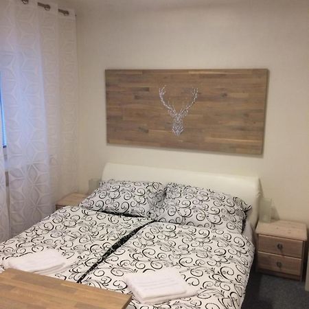 Apartman Brno Jelenice Buitenkant foto